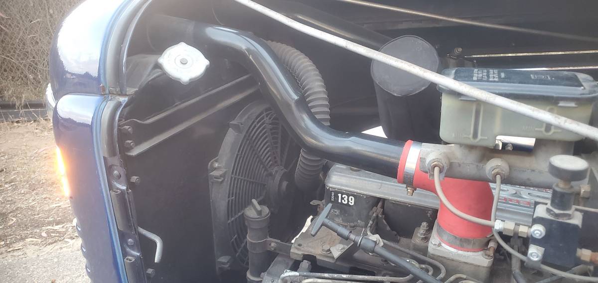 International-diesel-1947-blue-7