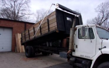 International-diesel-1987-white-7