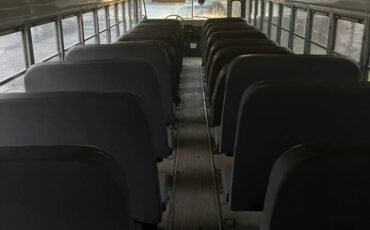 International-dt466-diesel-1989-yellow-3