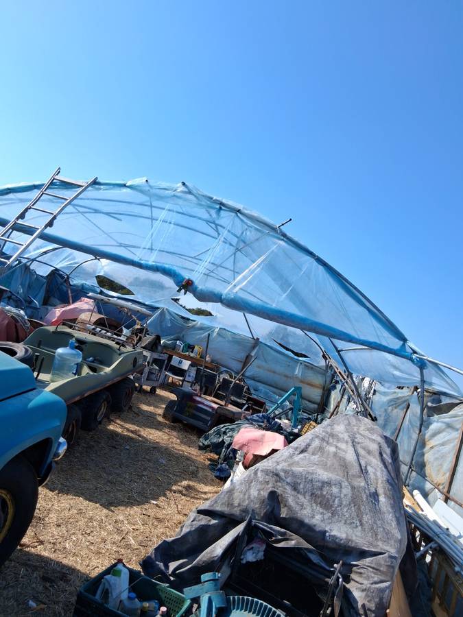 International-dumptruck-1966-blue