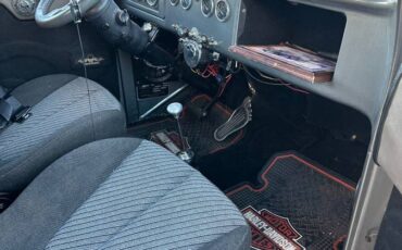 International-harvester-1949-custom-12