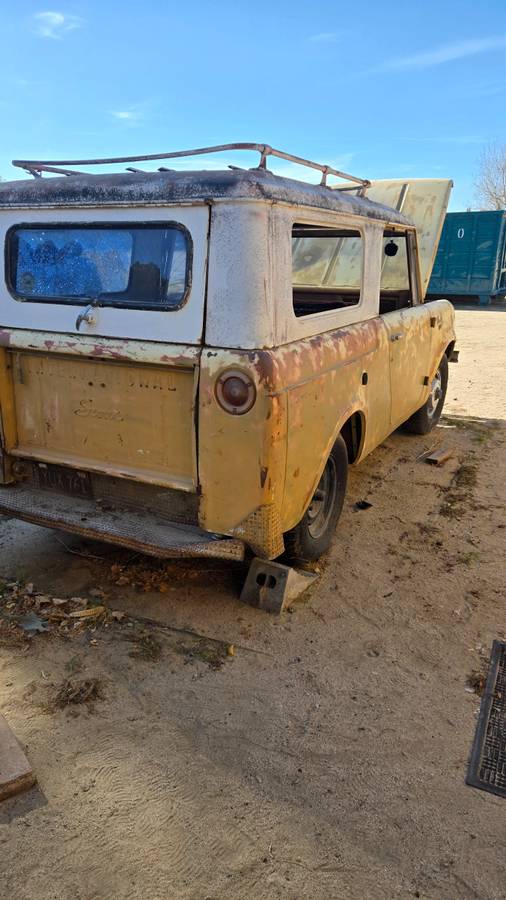 International-scout-1965-brown-2