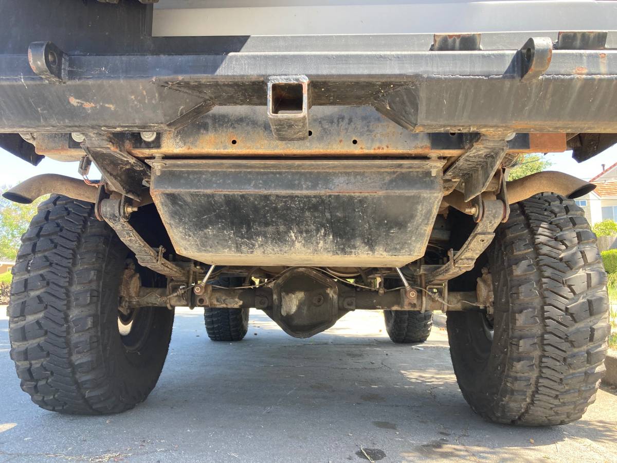 International-scout-2-1972-grey-8