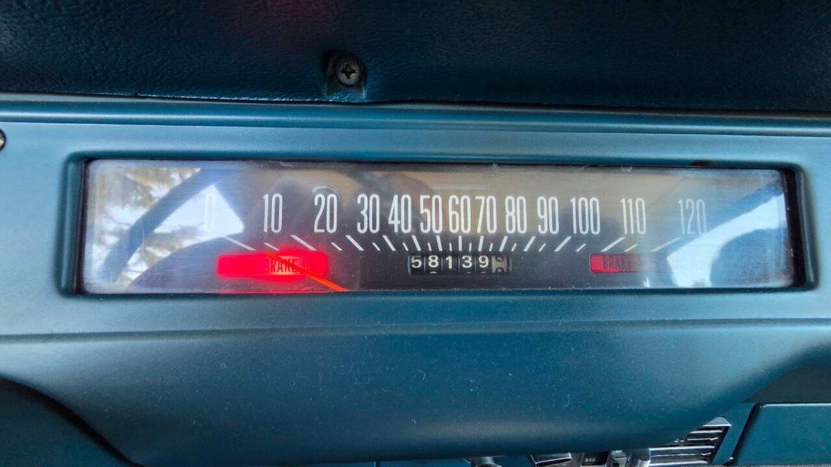 International-scout-ii-factory-1972-white-10