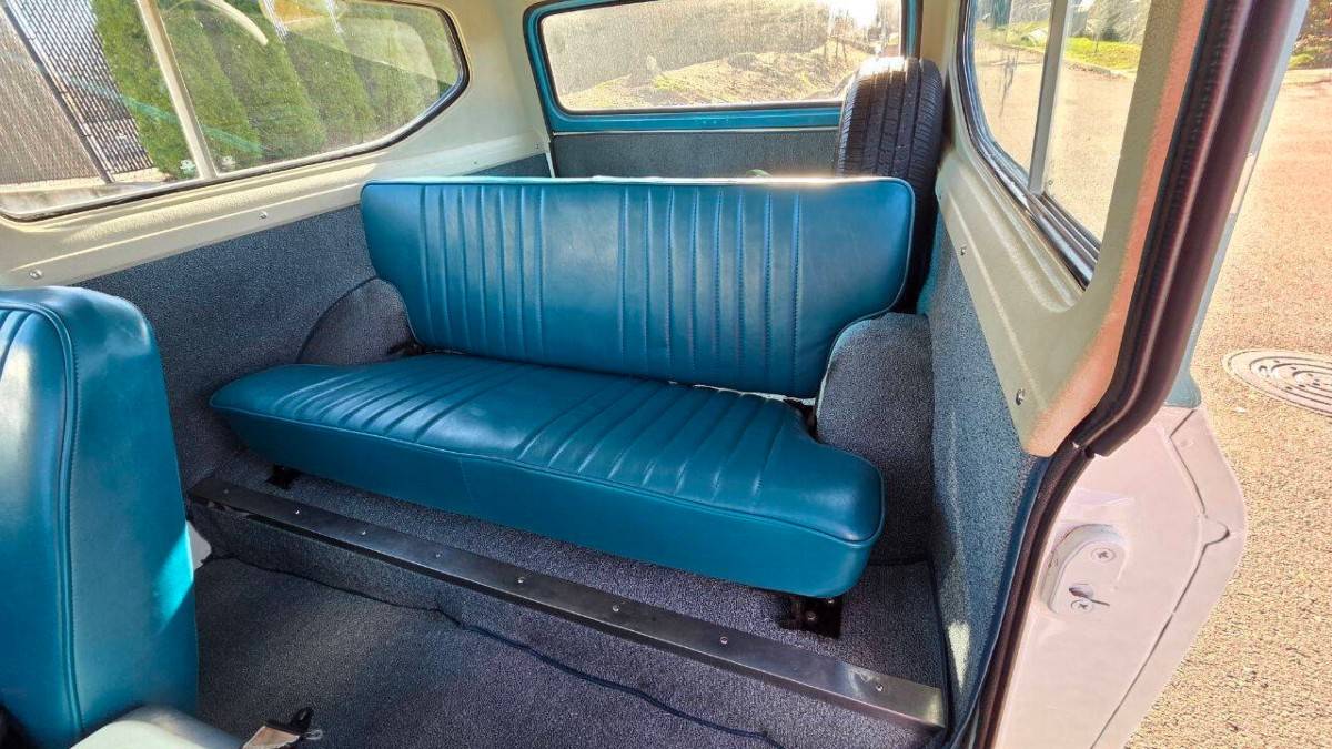 International-scout-ii-factory-1972-white-13