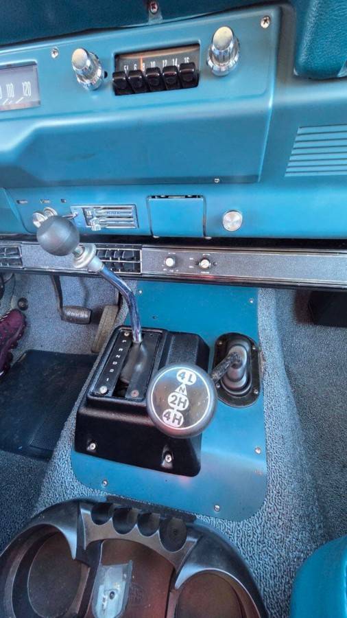 International-scout-ii-factory-1972-white-16