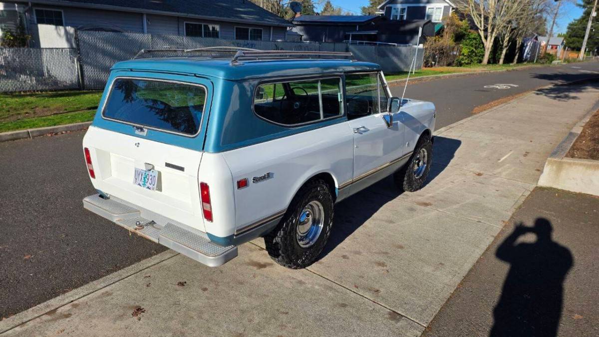 International-scout-ii-factory-1972-white-4