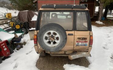 Isuzu-trooper-1986-brown-4