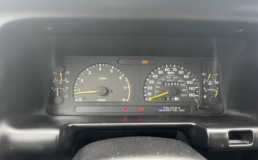 Isuzu-trooper-1995-green-13