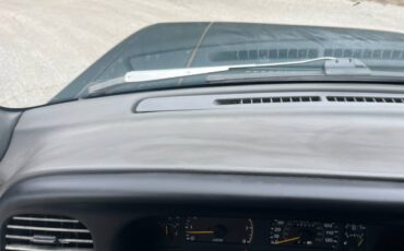 Isuzu-trooper-1995-green-16