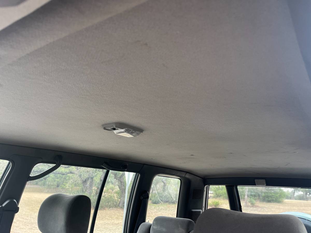 Isuzu-trooper-1995-green-3