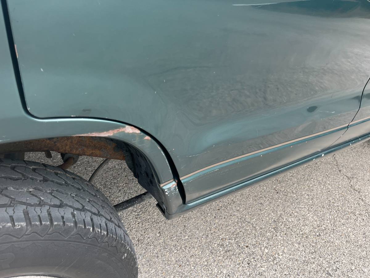 Isuzu-trooper-1995-green-8