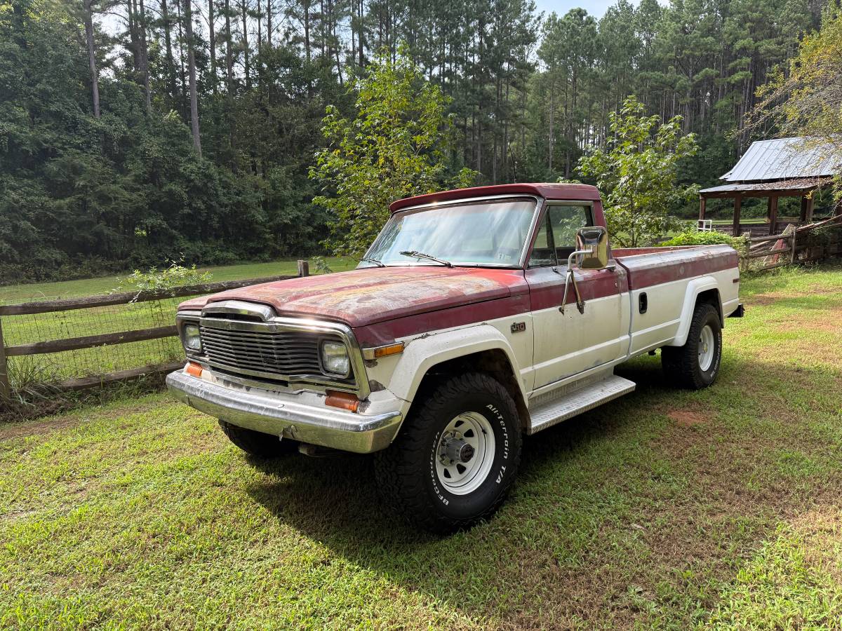 J10-jeep-pickup-1980-red