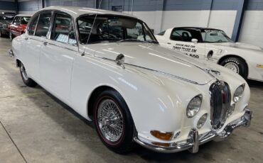 Jaguar-3.8S-1967-6