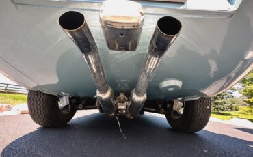 Jaguar-E-Type-1965-Coupe-25