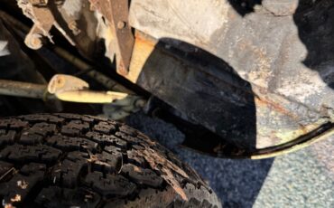 Jaguar-E-Type-1967-Convertible-22