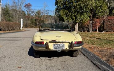 Jaguar-E-Type-1967-Convertible-4