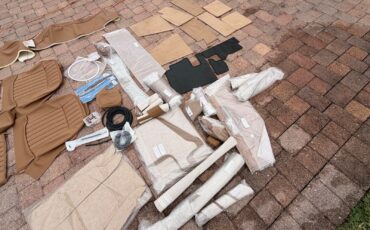 Jaguar-E-Type-1969-12