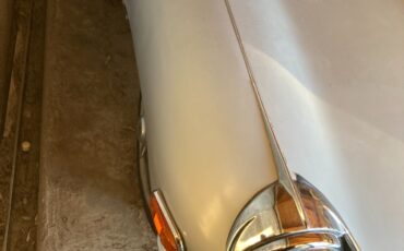 Jaguar-E-Type-1969-Coupe-2