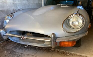 Jaguar-E-Type-1969-Coupe-3