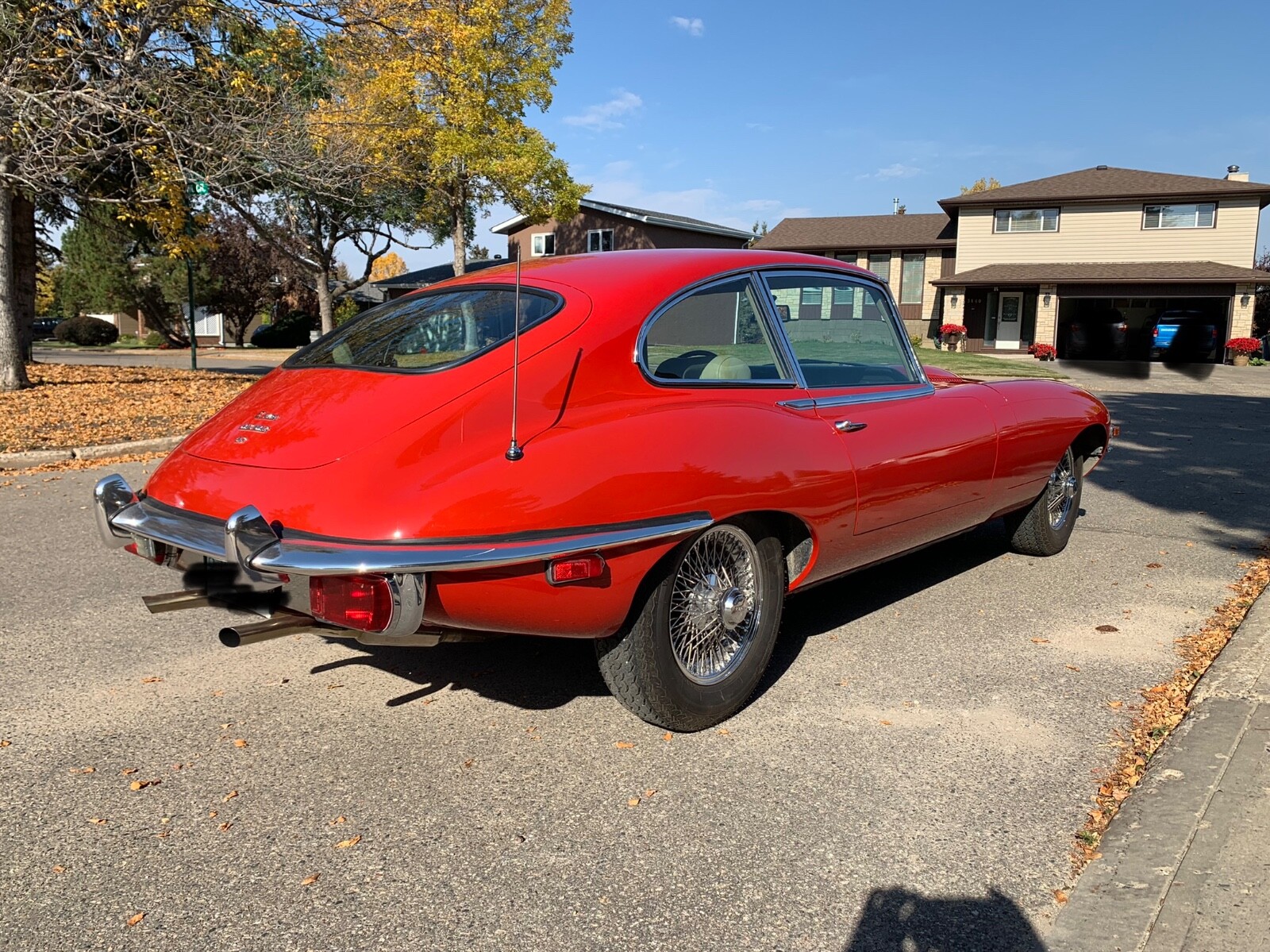 Jaguar-E-Type-1969-Coupe-3