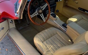 Jaguar-E-Type-1969-Coupe-4