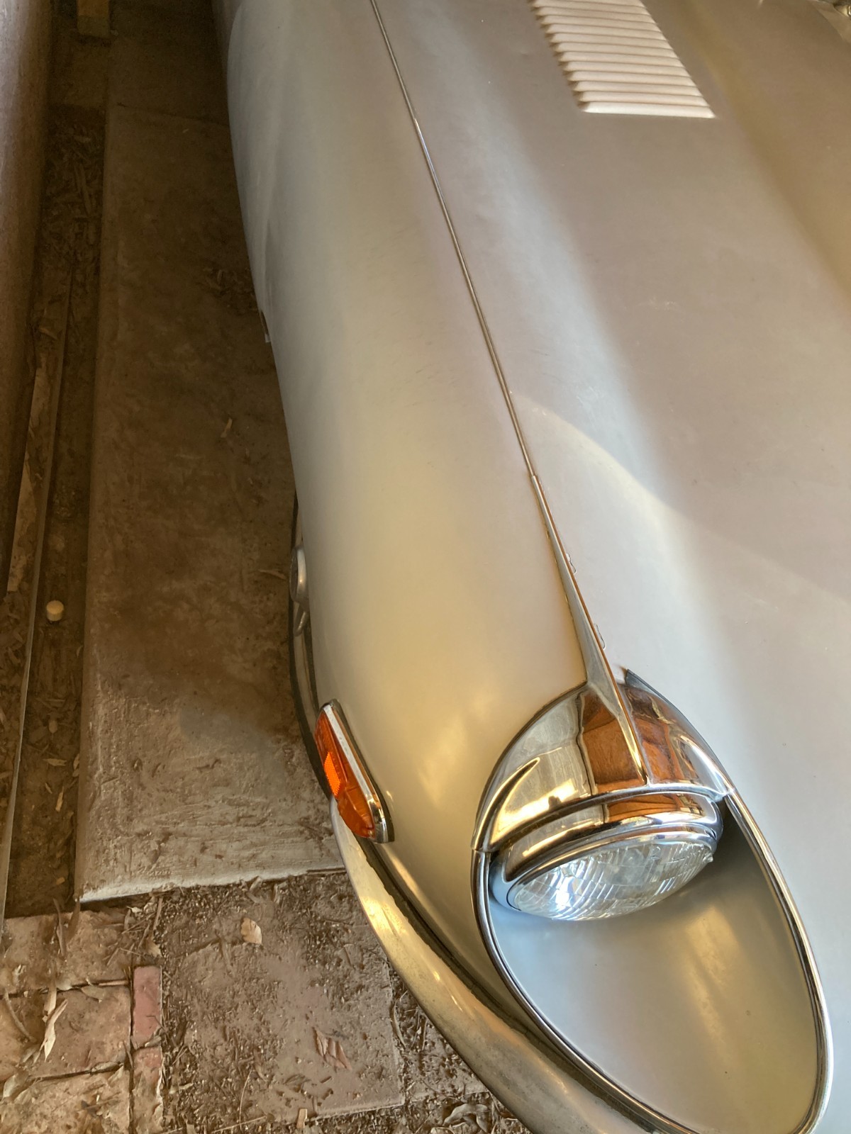 Jaguar-E-Type-1969-Coupe-5