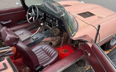 Jaguar-E-Type-1973-Convertible-12