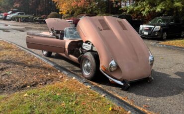 Jaguar-E-Type-1973-Convertible-18