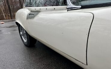 Jaguar-E-Type-1974-Coupe-12