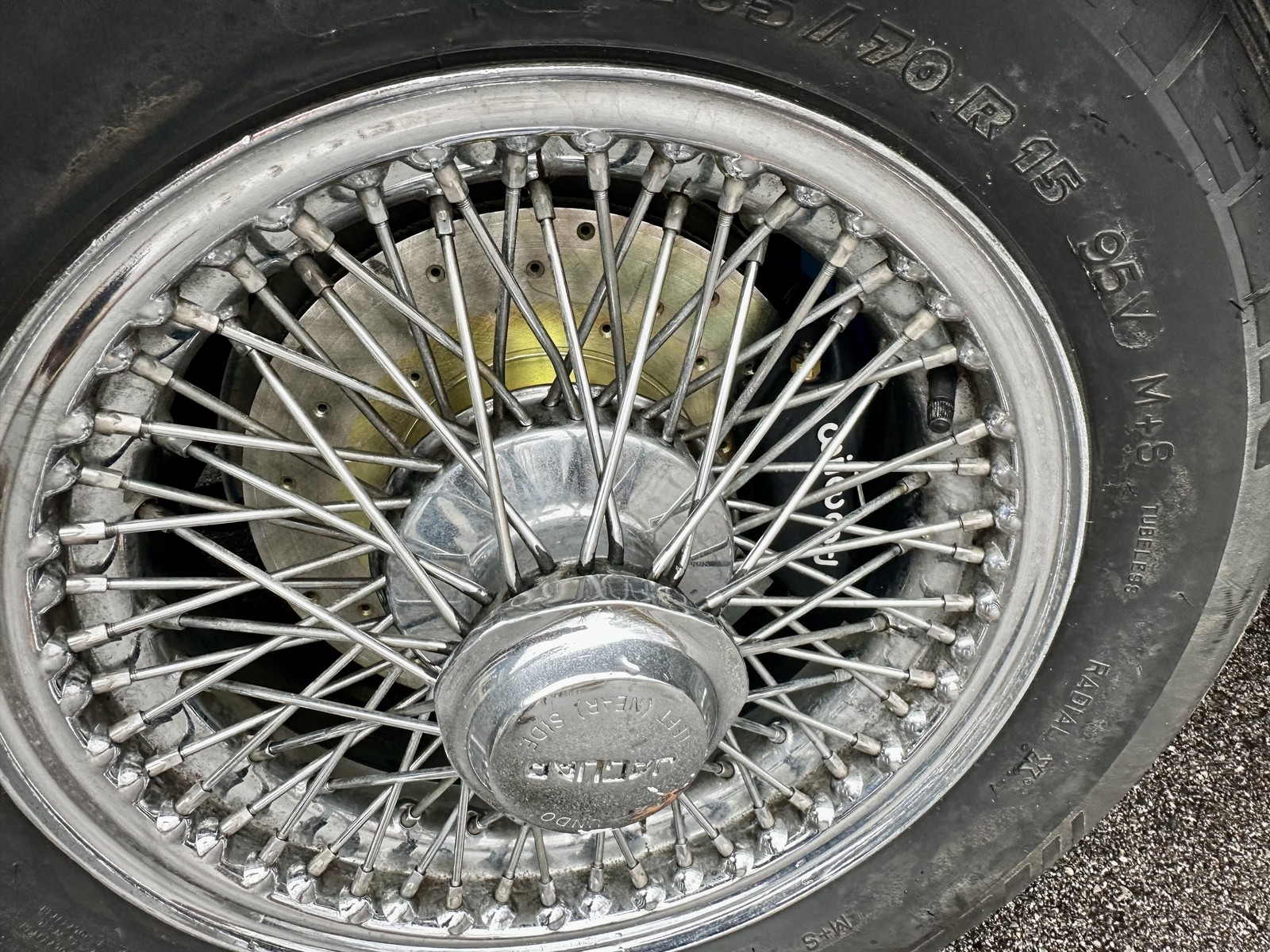 Jaguar-E-Type-1974-Coupe-19