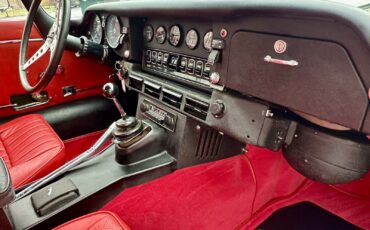 Jaguar-E-Type-1974-Coupe-28