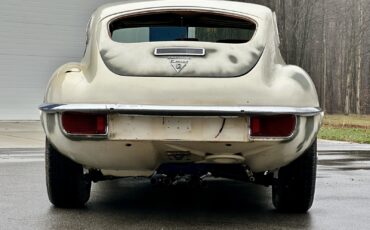 Jaguar-E-Type-1974-Coupe-6