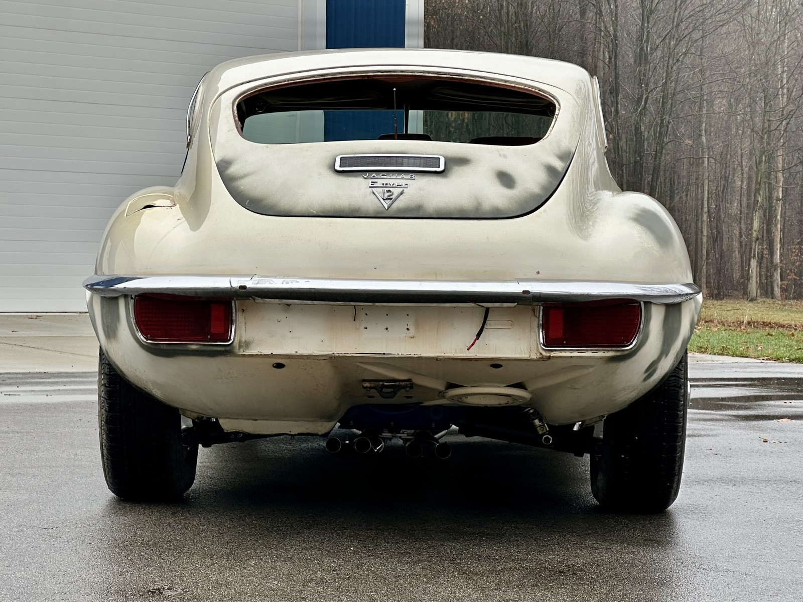 Jaguar-E-Type-1974-Coupe-6