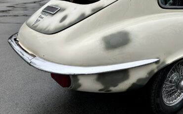 Jaguar-E-Type-1974-Coupe-7