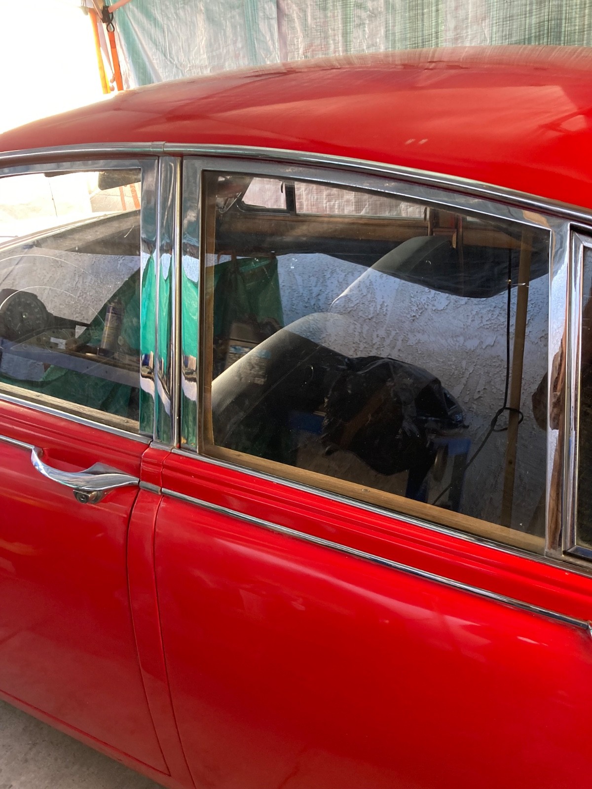 Jaguar-MK2-1960-Sedan-12