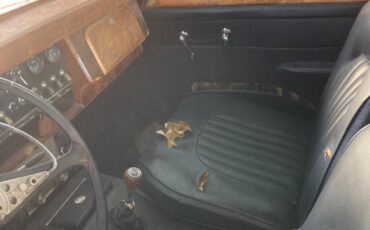 Jaguar-MK2-1960-Sedan-8