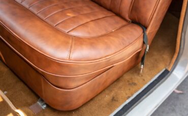 Jaguar-Mark-VII-1954-4-Door-Sedan-28