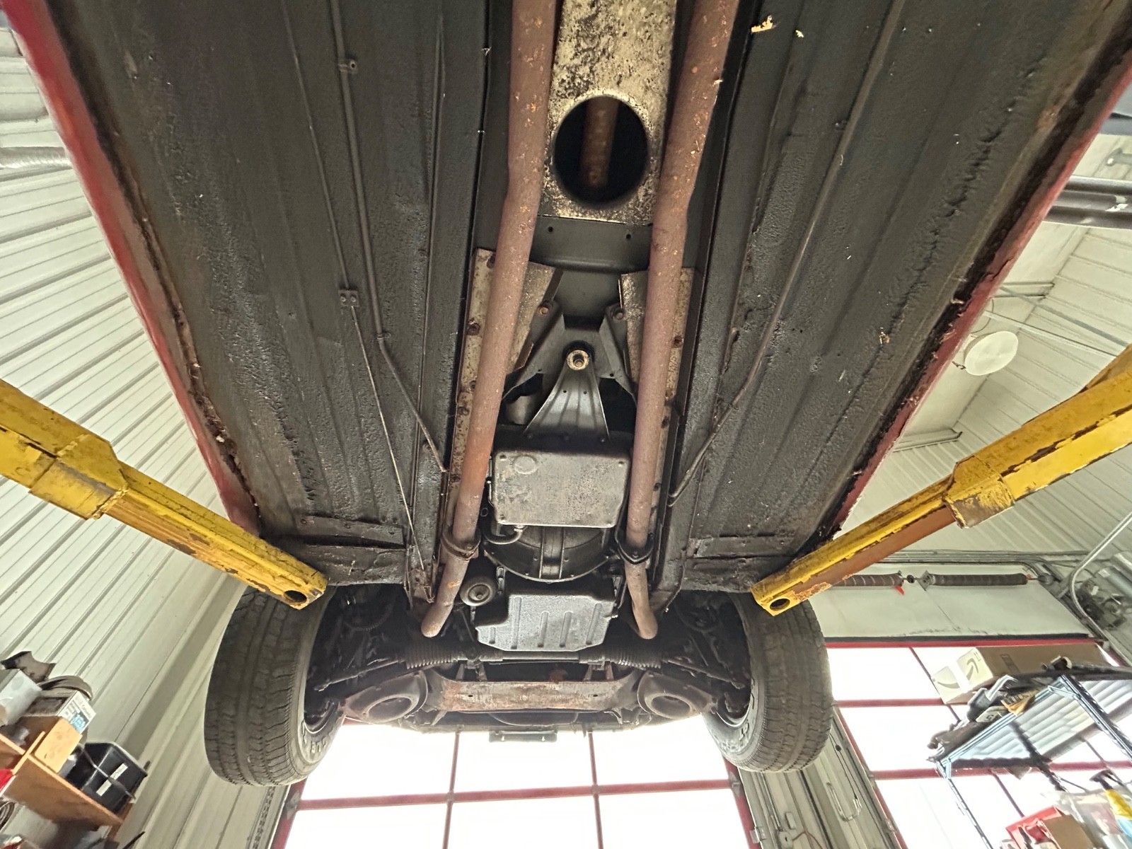 Jaguar-XJ12-1974-Sedan-14