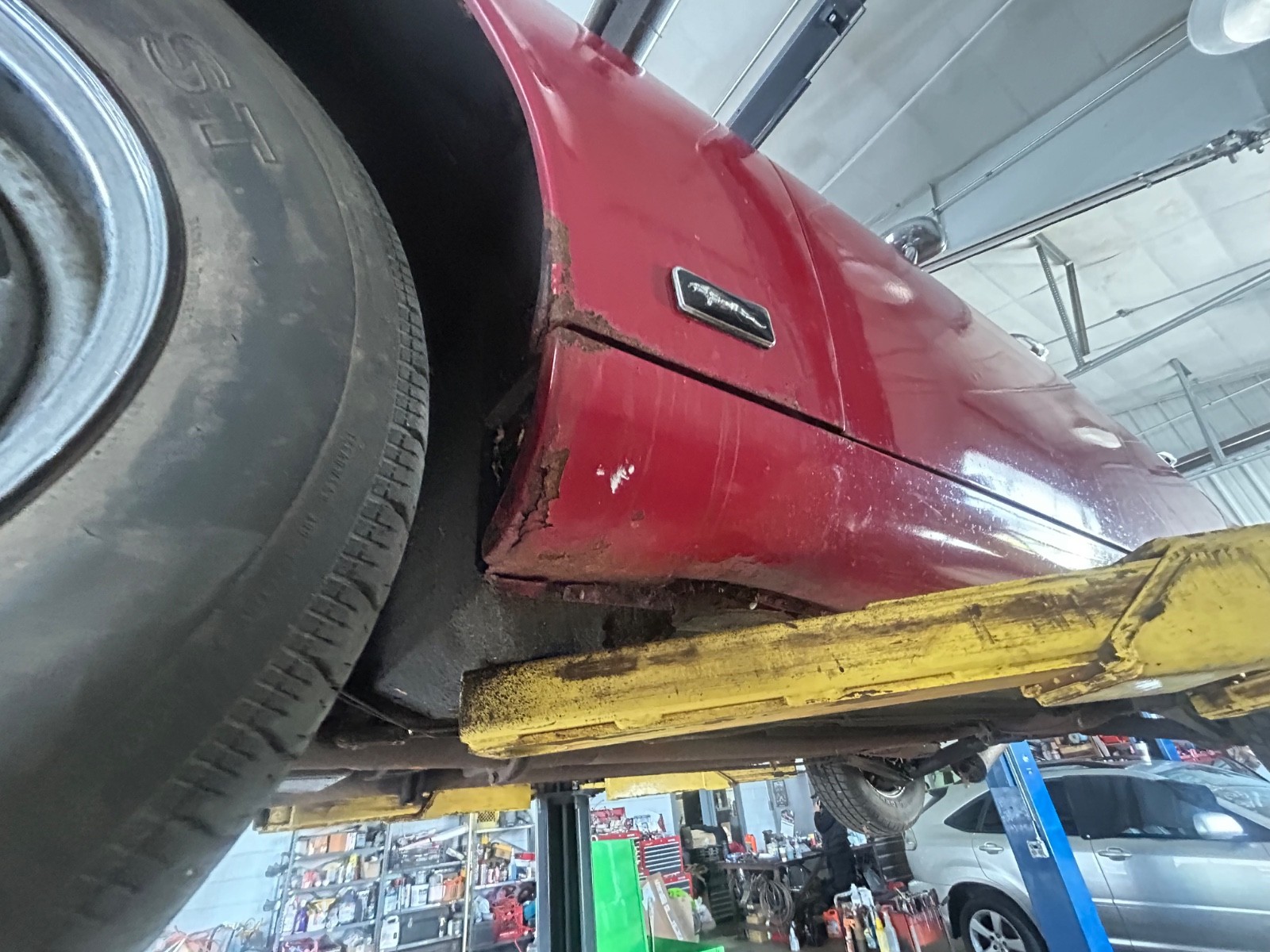 Jaguar-XJ12-1974-Sedan-20