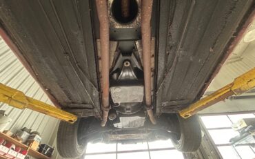 Jaguar-XJ12-1974-Sedan-21