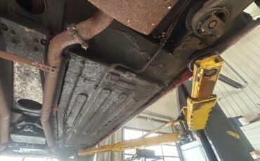 Jaguar-XJ12-1974-Sedan-22