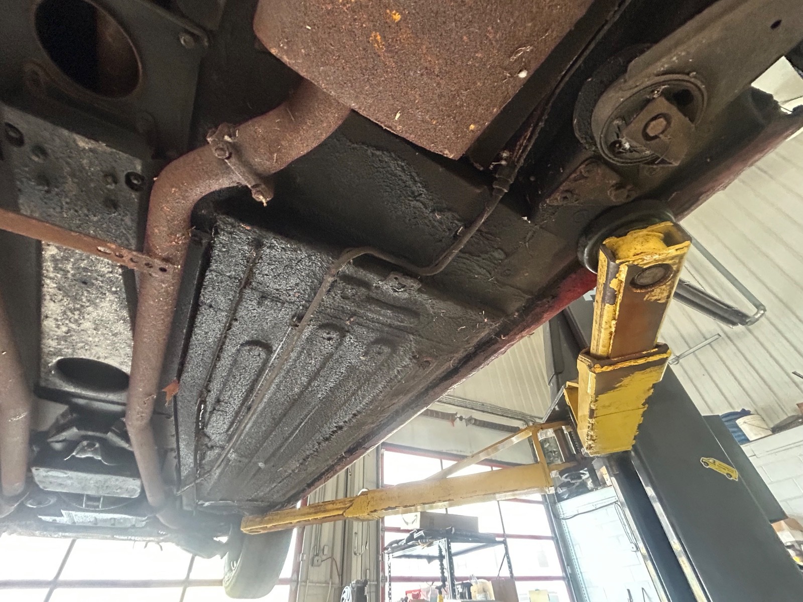 Jaguar-XJ12-1974-Sedan-22