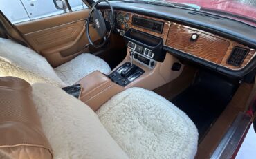Jaguar-XJ12-1974-Sedan-7