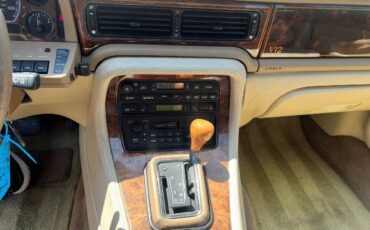 Jaguar-XJ12-1996-Sedan-18