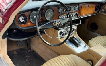 Jaguar-XJ6-1972-Sedan-14