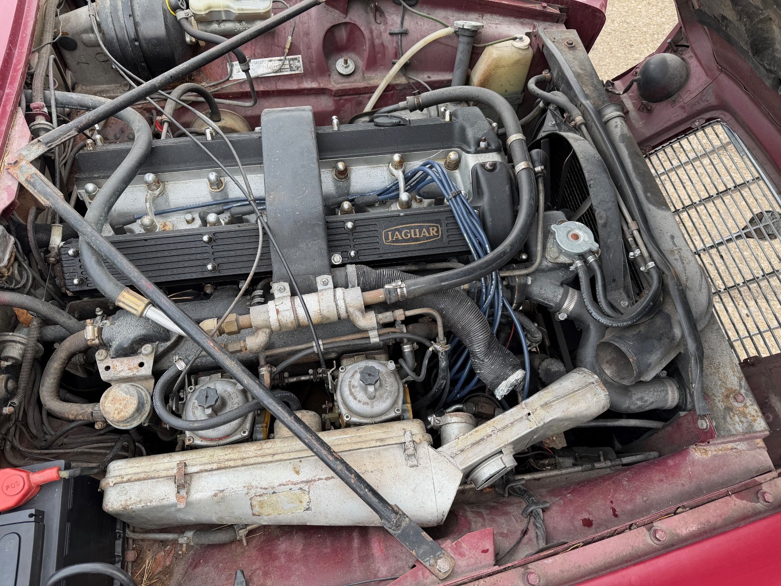 Jaguar-XJ6-1972-Sedan-23