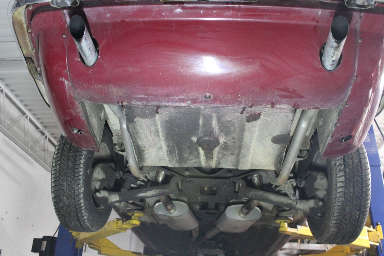 Jaguar-XJ6-1972-Sedan-26