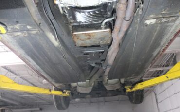 Jaguar-XJ6-1972-Sedan-34