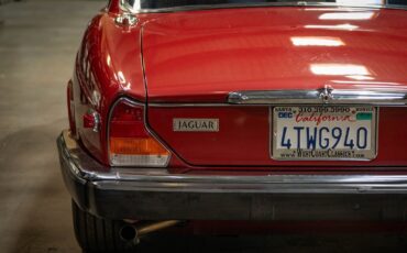 Jaguar-XJ6-1987-Sedan-18